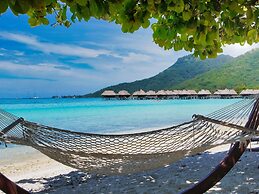 Sofitel Kia Ora Moorea Beach Resort