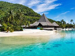 Sofitel Kia Ora Moorea Beach Resort