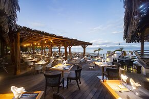 Sofitel Kia Ora Moorea Beach Resort