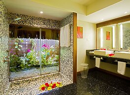 Sofitel Kia Ora Moorea Beach Resort