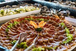 Hilton Moorea Lagoon Resort and Spa