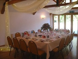 Howfield Manor Hotel