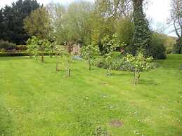 Howfield Manor Hotel