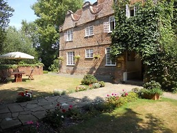 Howfield Manor Hotel