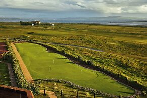 Marine Troon