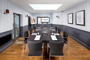 Mercure Oxford Hawkwell House Hotel
