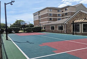 Staybridge Suites Indianapolis-Fishers by IHG