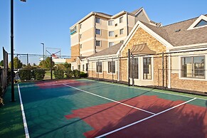 Staybridge Suites Indianapolis-Fishers by IHG