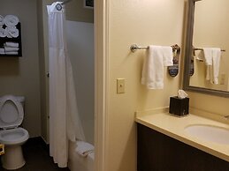 Staybridge Suites Indianapolis-Fishers by IHG