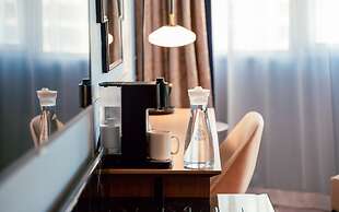 Copthorne King's Hotel Singapore on Havelock