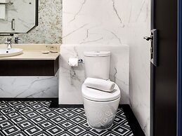 Copthorne King's Hotel Singapore on Havelock