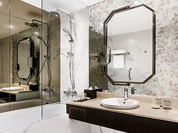 Copthorne King's Hotel Singapore on Havelock