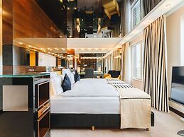 Pullman Berlin Schweizerhof