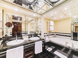 Pullman Berlin Schweizerhof