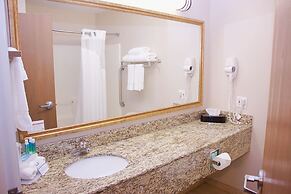 Holiday Inn Express & Suites Fort Pierre by IHG