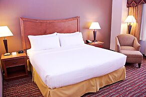 Holiday Inn Express & Suites Fort Pierre by IHG