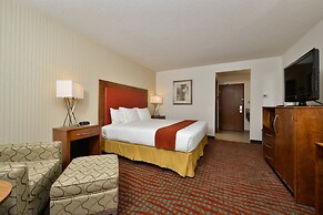 Holiday Inn Express Boston - Milford, an IHG Hotel
