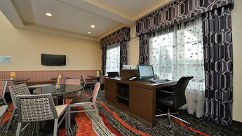 Holiday Inn Express Boston - Milford, an IHG Hotel