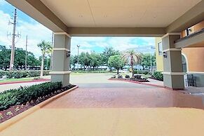 Comfort Suites Westchase Houston Energy Corridor