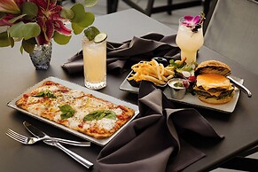 The Gwen, a Luxury Collection Hotel, Michigan Avenue Chicago