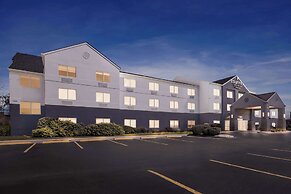 Country Inn & Suites by Radisson, LSU/Medical Corridor