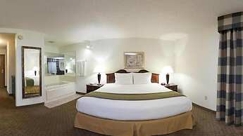 Holiday Inn Express & Suites Alliance, an IHG Hotel
