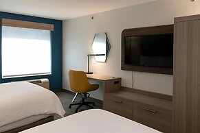 Holiday Inn Express & Suites Alliance by IHG