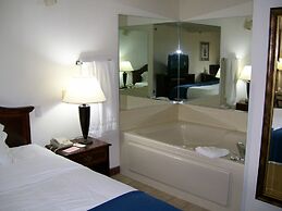 Holiday Inn Express & Suites Alliance by IHG