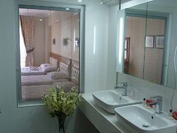 Prestige Hotel Old City