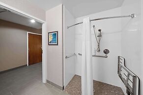 Hampton Inn Franklin/Milford