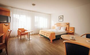 Ariva Boardinghouse Platanenhof