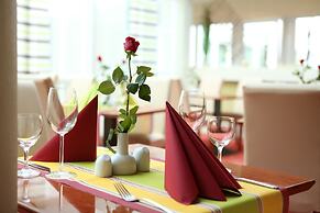 Amedia Frankfurt Russelsheim Trademark Collection by Wyndham