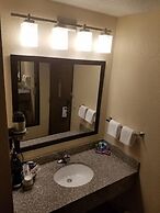 Ramada by Wyndham Glendale Heights/Lombard