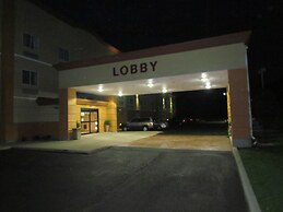 Ramada by Wyndham Glendale Heights/Lombard