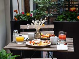 Mercure Paris Montparnasse Raspail
