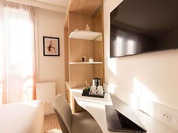Mercure Paris Montparnasse Raspail