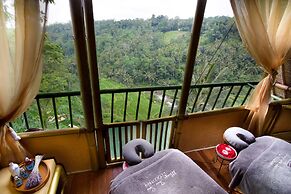 Kupu Kupu Barong Villas and Tree Spa by L'OCCITANE