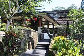 Kupu Kupu Barong Villas and Tree Spa by L'OCCITANE
