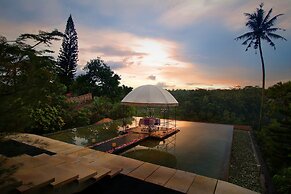 Kupu Kupu Barong Villas and Tree Spa by L'OCCITANE