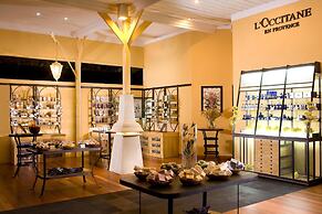 Kupu Kupu Barong Villas and Tree Spa by L'OCCITANE