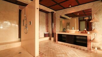 Kupu Kupu Barong Villas and Tree Spa by L'OCCITANE