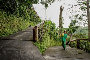 Kupu Kupu Barong Villas and Tree Spa by L'OCCITANE