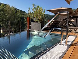 La Cheneaudiere - Hôtel Spa - Relais & Châteaux