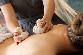 La Cheneaudiere - Hôtel Spa - Relais & Châteaux