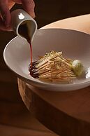 La Cheneaudiere - Hôtel Spa - Relais & Châteaux