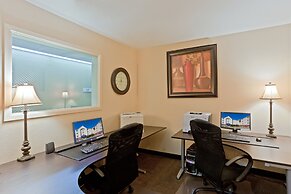 Candlewood Suites Herndon by IHG