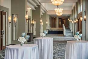 Embassy Suites by Hilton Dorado del Mar Beach Resort