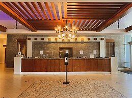 Embassy Suites by Hilton Dorado del Mar Beach Resort