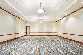 Embassy Suites by Hilton Dorado del Mar Beach Resort