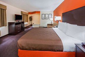 AmericInn by Wyndham Mora